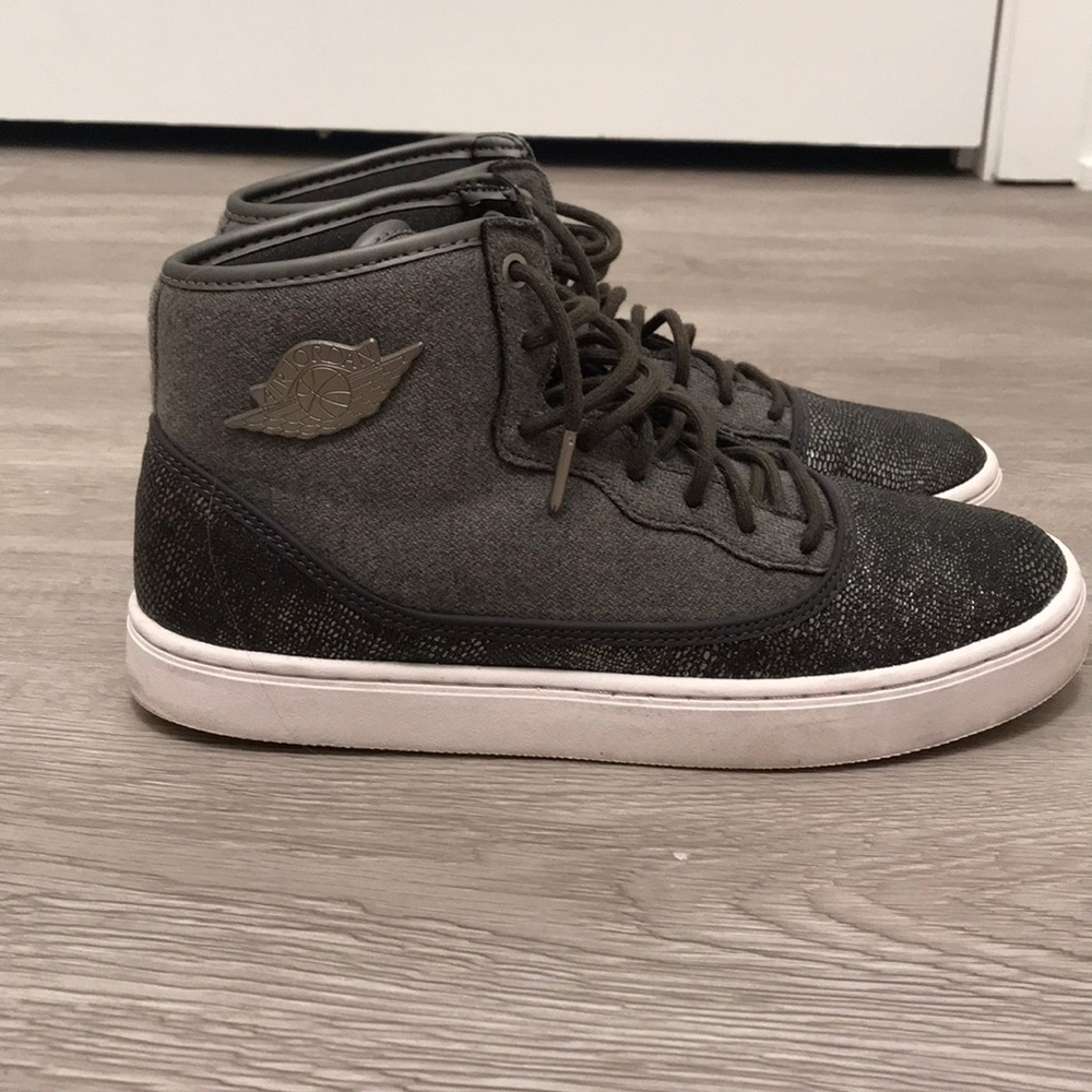 Air Jordan Sneakers